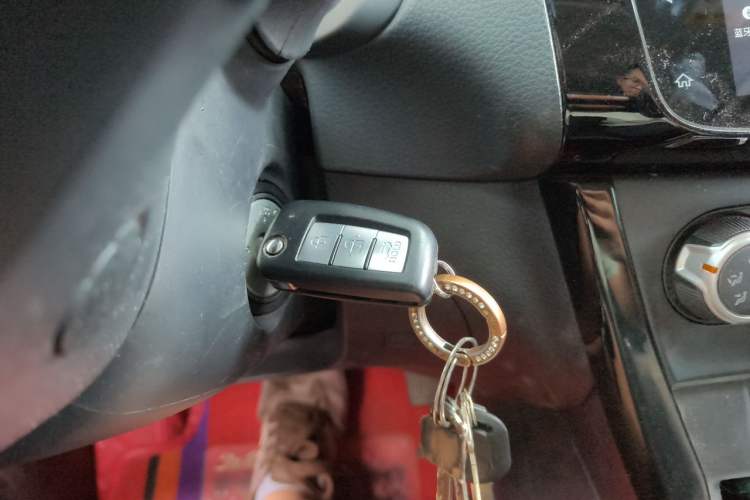 Used Nissan Sylphy 2021 Classic 1.6XL CVT Luxury Edition Vehicle Key