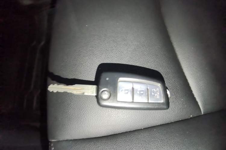 Used Nissan Sylphy 2021 Classic 1.6XE CVT Comfort Edition Vehicle Key