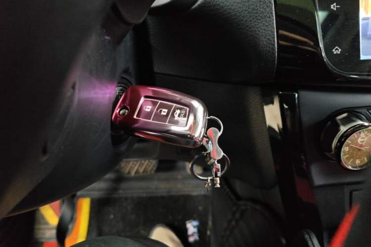 Used Nissan Sylphy 2021 Classic 1.6XL CVT Luxury Edition Vehicle Key