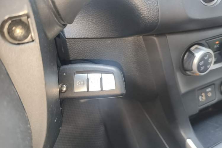 Used Nissan Sylphy 2021 Classic 1.6XE CVT Exclusive Edition Vehicle Key