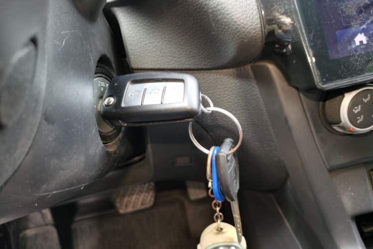 Used Nissan Sylphy 2021 Classic 1.6XE CVT Comfort Edition Vehicle Key