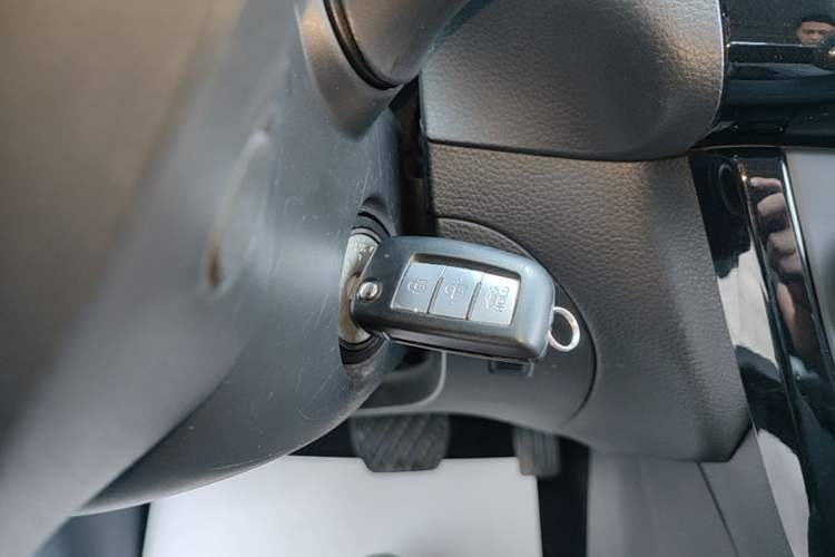 Used Nissan Sylphy 2021 Classic 1.6XL CVT Luxury Edition Vehicle Key