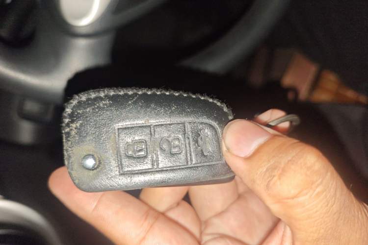 Used Nissan Sylphy 2021 Classic 1.6XE CVT Comfort Edition Vehicle Key