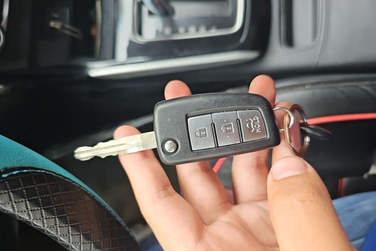 Used Nissan Sylphy 2021 Classic 1.6XL CVT Luxury Edition Vehicle Key