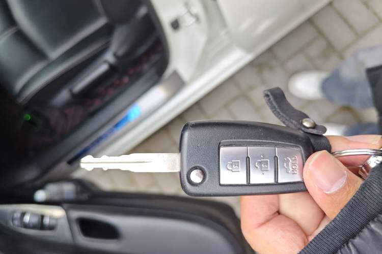 Used Nissan Sylphy 2021 Classic 1.6XE CVT Comfort Edition Vehicle Key