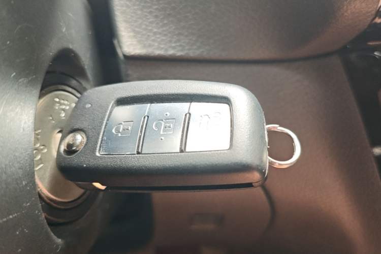 Used Nissan Sylphy 2021 Classic 1.6XL CVT Luxury Edition Vehicle Key