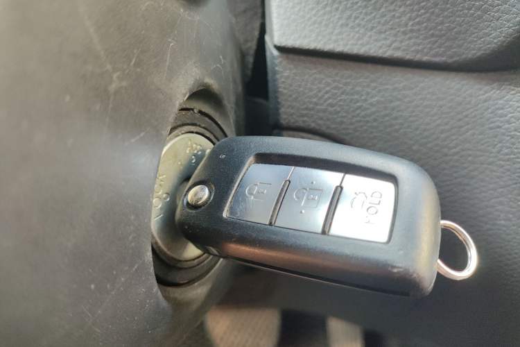 Used Nissan Sylphy 2021 Classic 1.6XE CVT Comfort Edition Vehicle Key