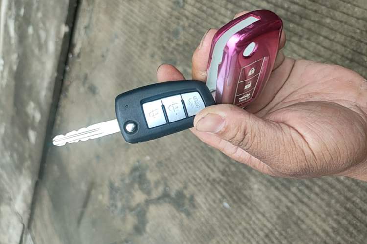Used Nissan Sylphy 2021 Classic 1.6XL CVT Luxury Edition Vehicle Key