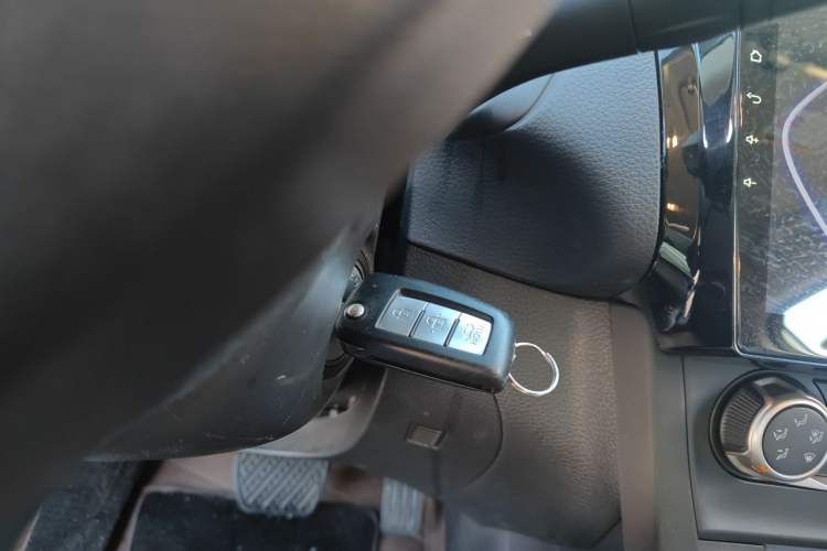 Used Nissan Sylphy 2021 Classic 1.6XE CVT Comfort Edition Vehicle Key