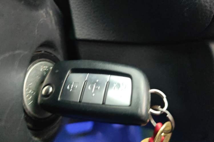 Used Nissan Sylphy 2021 Classic 1.6XE CVT Comfort Edition Vehicle Key