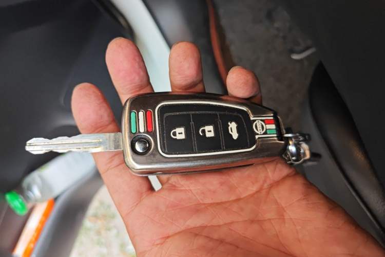 Used Nissan Sylphy 2021 Classic 1.6XE CVT Comfort Edition Vehicle Key