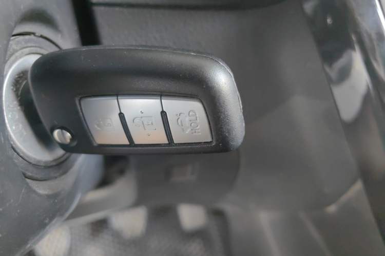 Used Nissan Sylphy 2021 Classic 1.6XL Manual Luxury Edition Vehicle Key