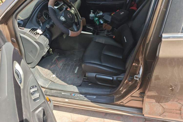 Used Nissan Sylphy 2021 Classic 1.6XL CVT Luxury Edition Driver Seat