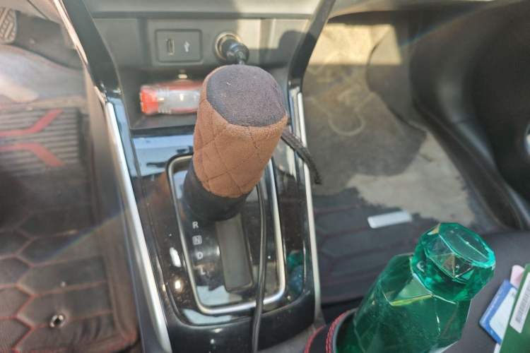 Used Nissan Sylphy 2021 Classic 1.6XL CVT Luxury Edition Gear Lever