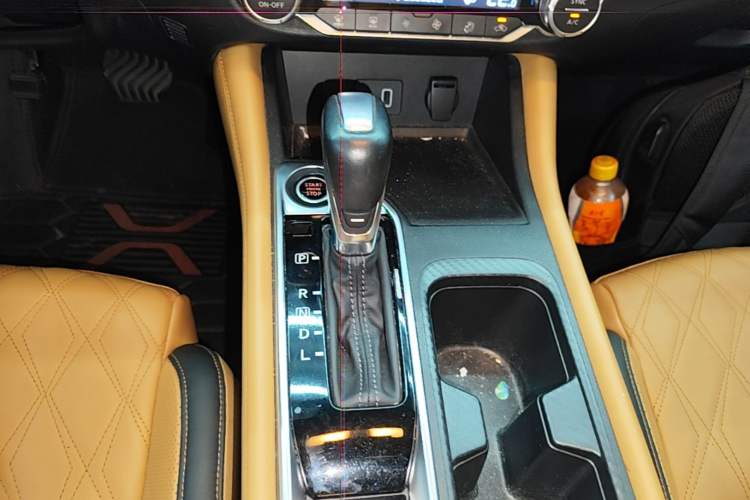 Used Nissan Sylphy 2021 1.6L TOP CVT Luxury Edition Gear Lever