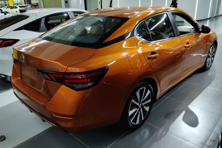 Used Nissan Sylphy 2021 1.6L TOP CVT Luxury Edition Rear Right 45 Deg