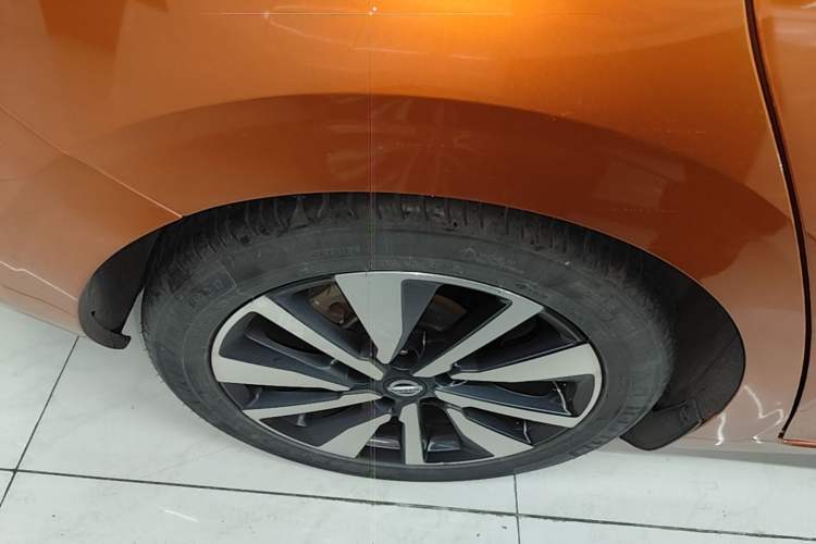 Used Nissan Sylphy 2021 1.6L TOP CVT Luxury Edition Right Rear Wheel Hub