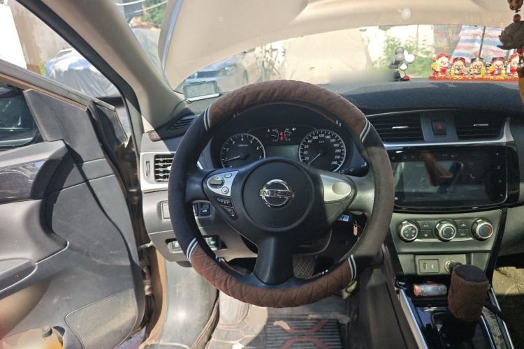 Used Nissan Sylphy 2021 Classic 1.6XL CVT Luxury Edition Steering Wheel