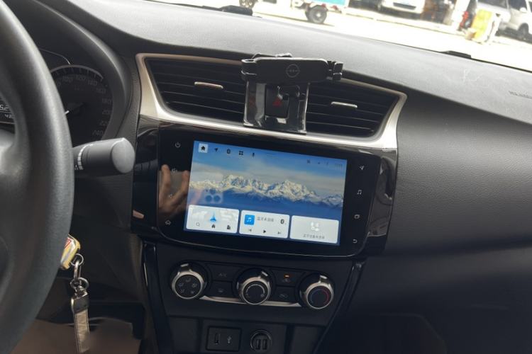 Used Nissan Sylphy 2022 Classic 1.6XL CVT Luxury Edition Audio And AC Panel