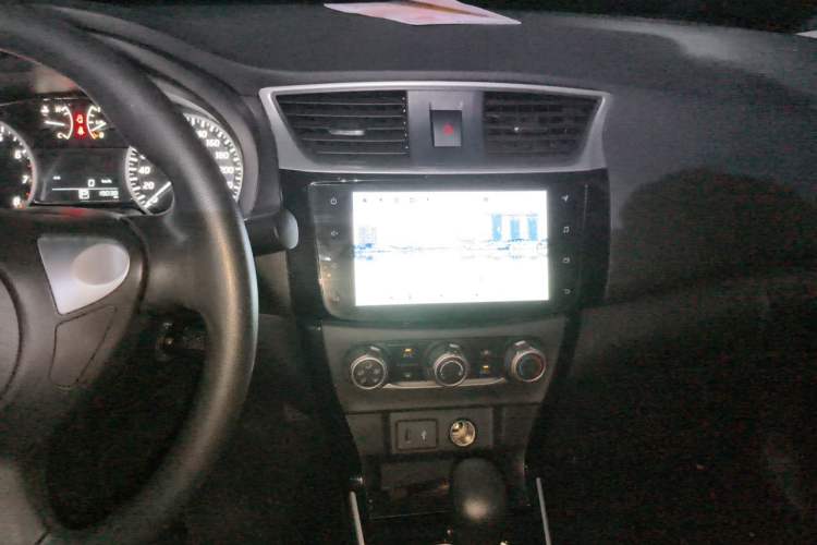 Used Nissan Sylphy 2022 Classic 1.6XL CVT Luxury Edition Audio And AC Panel