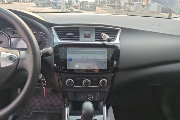 Used Nissan Sylphy 2022 Classic 1.6XL CVT Luxury Edition Audio And AC Panel