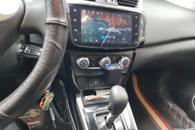 Used Nissan Sylphy 2022 Classic 1.6XL CVT Luxury Edition Audio And AC Panel