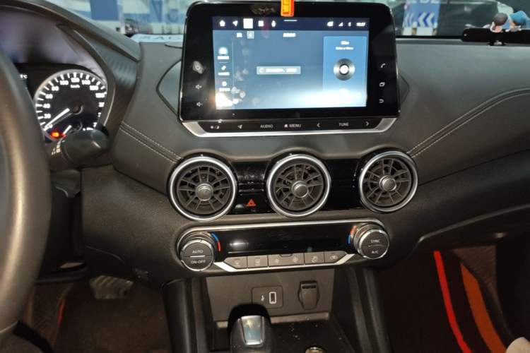 Used Nissan Sylphy 2022 1.6L XL CVT Enjoyment Edition Audio And AC Panel