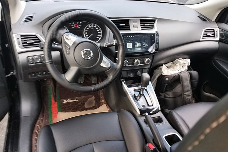 Used Nissan Sylphy 2022 Classic 1.6XL CVT Luxury Edition Center Console