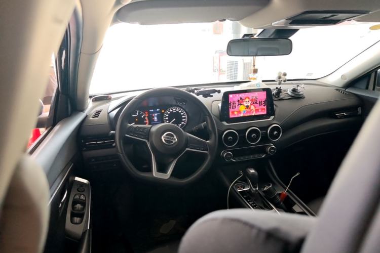 Used Nissan Sylphy 2022 1.6L XL CVT Enjoyment Edition Center Console