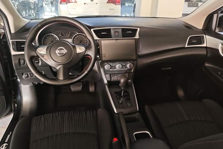 Used Nissan Sylphy 2022 Classic 1.6XE CVT Comfort Edition Center Console