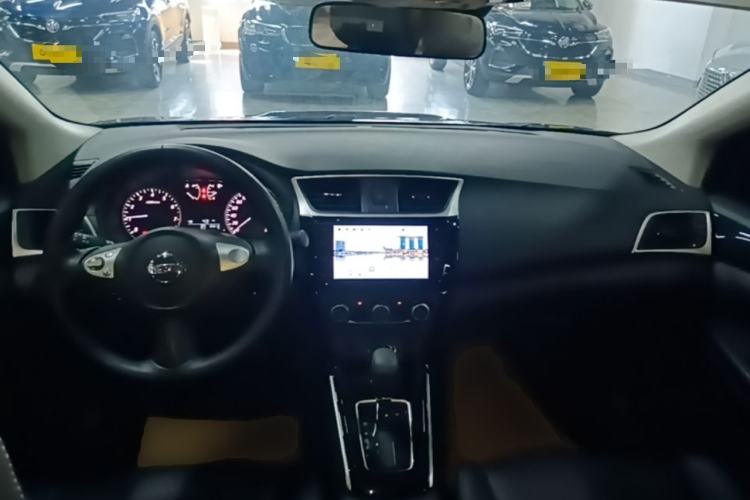 Used Nissan Sylphy 2022 Revised Version Classic 1.6XL CVT Luxury Edition Center Console