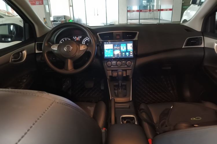 Used Nissan Sylphy 2022 Classic 1.6XE CVT Comfort Edition Center Console