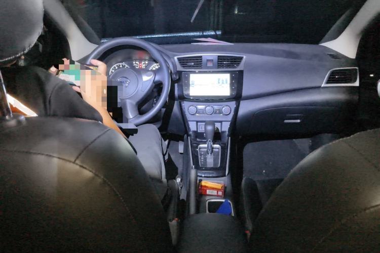 Used Nissan Sylphy 2022 Classic 1.6XL CVT Luxury Edition Center Console