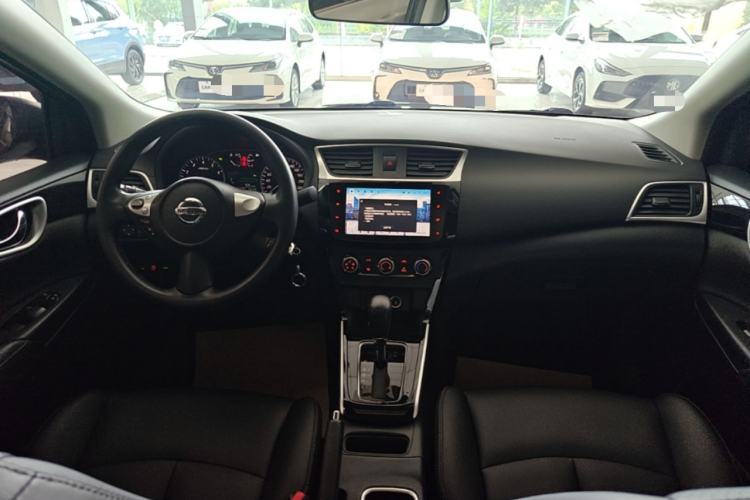 Used Nissan Sylphy 2022 Classic 1.6XL CVT Luxury Edition Center Console