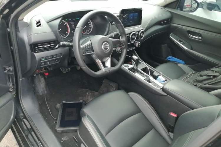 Used Nissan Sylphy 2022 1.6L XL CVT Enjoyment Edition Center Console