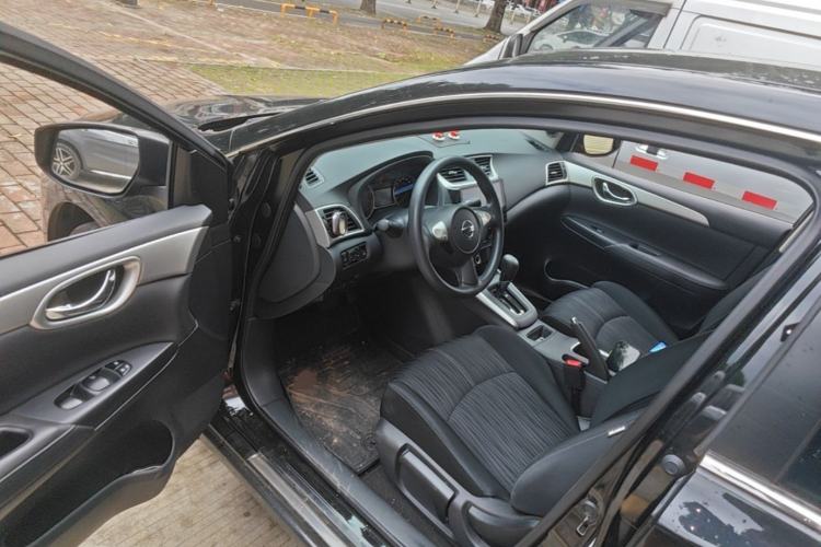 Used Nissan Sylphy 2022 Classic 1.6XE CVT Comfort Edition Driver Seat