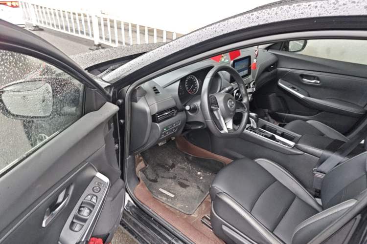 Used Nissan Sylphy 2022 1.6L XL CVT Enjoyment Edition Driver Seat
