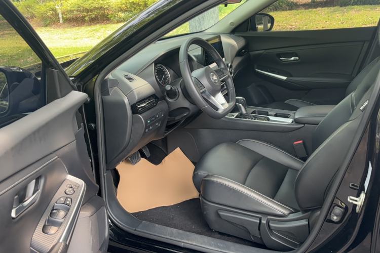 Used Nissan Sylphy 2022 1.6L XL CVT Enjoyment Edition Driver Seat