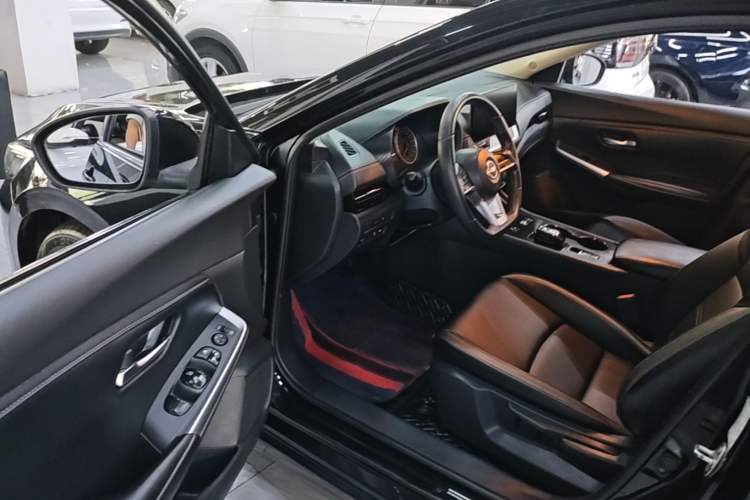 Used Nissan Sylphy 2022 Electric-Drive e-POWER Super Connect PLUS Driver Seat