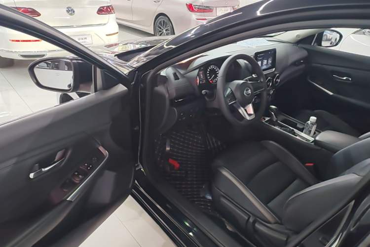 Used Nissan Sylphy 2022 1.6L XL CVT Enjoyment Edition Driver Seat