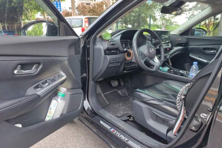 Used Nissan Sylphy 2022 Electric-Drive e-POWER Super Connect PLUS Driver Seat