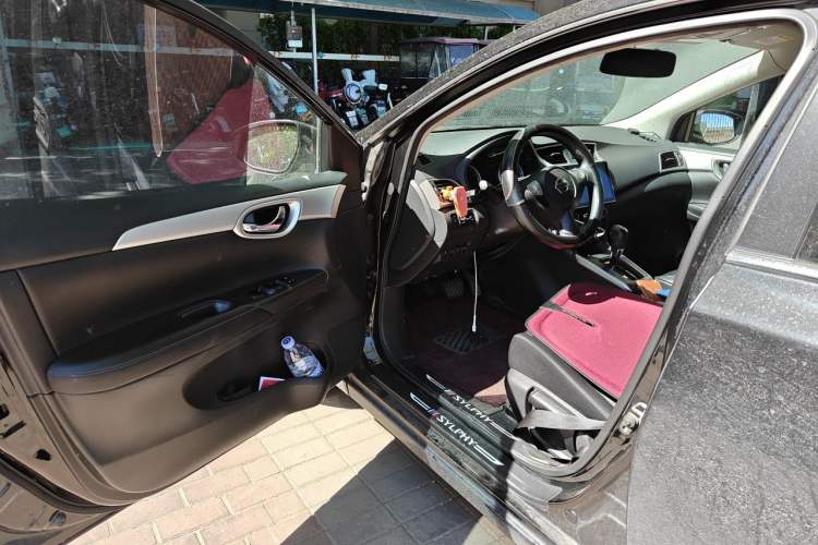 Used Nissan Sylphy 2022 Classic 1.6XE CVT Comfort Edition Driver Seat