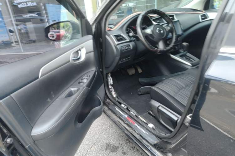 Used Nissan Sylphy 2022 Classic 1.6XE CVT Comfort Edition Driver Seat