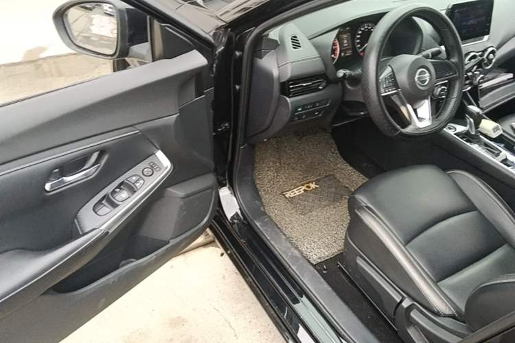 Used Nissan Sylphy 2022 1.6L XL CVT Enjoyment Edition Driver Seat