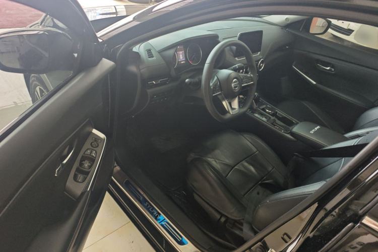 Used Nissan Sylphy 2022 1.6L XL CVT Smart Enjoyment Version Driver Seat