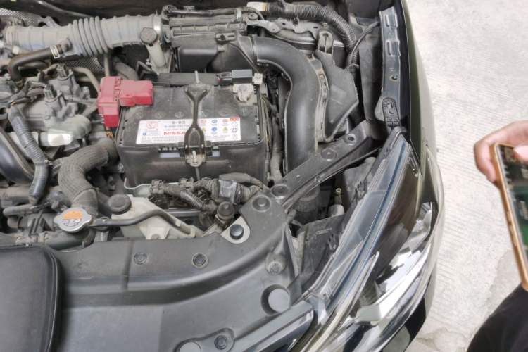 Used Nissan Sylphy 2022 Classic 1.6XE CVT Comfort Edition Engine Bay Left