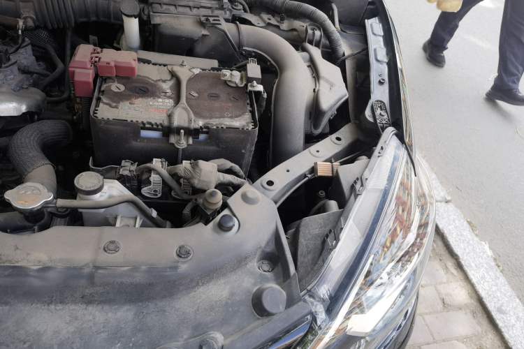 Used Nissan Sylphy 2022 Classic 1.6XE CVT Comfort Edition Engine Bay Left