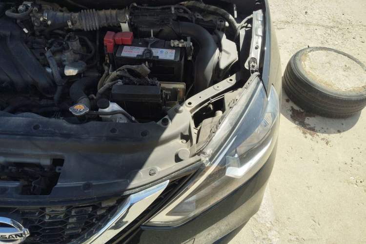 Used Nissan Sylphy 2022 Classic 1.6XE Manual Comfort Edition Engine Bay Left