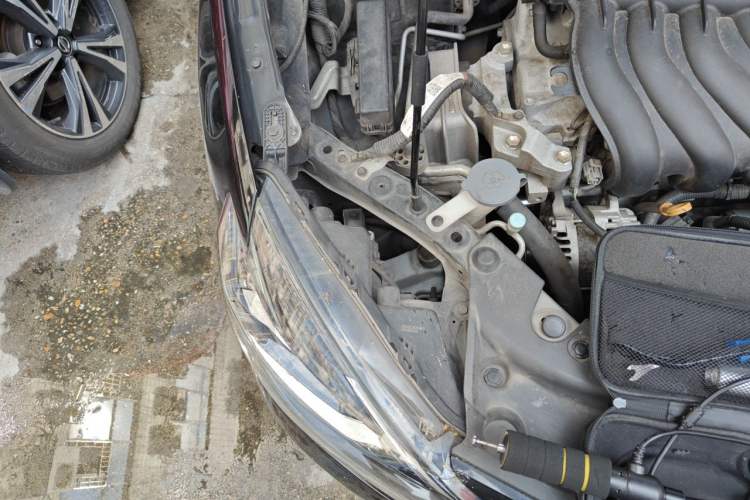 Used Nissan Sylphy 2022 Classic 1.6XE CVT Comfort Edition Engine Bay Right