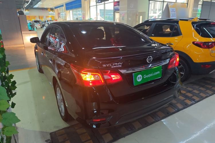 Used Nissan Sylphy 2022 Classic 1.6XE CVT Comfort Edition Exterior 2